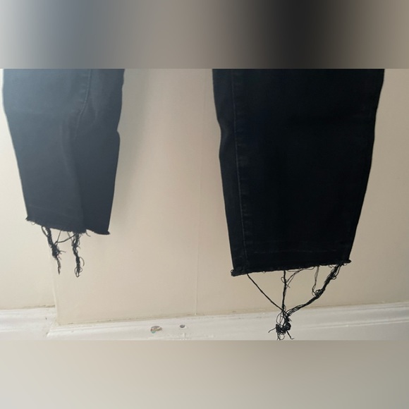 Articles Of Society Black Raw Cut Ankle Cut Jeans Size 32 - Picture 4 of 12